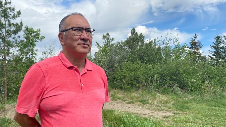 Kinistin Saulteaux Nation Chief Felix Thomas was at the centre of a massive but failed effort to bring Pope Francis to Saskatchewan in 2017 to apologize for the Catholic Church's central role in the residential school system. (Jason Warick/CBC)