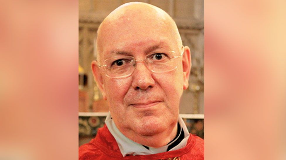 FRIENDS ORDINARIATE OF OUR LADY OF WALSINGHAM image captionFr Alan Griffin previously tried to take his own life after discovering he was HIV positive, the coroner wrote