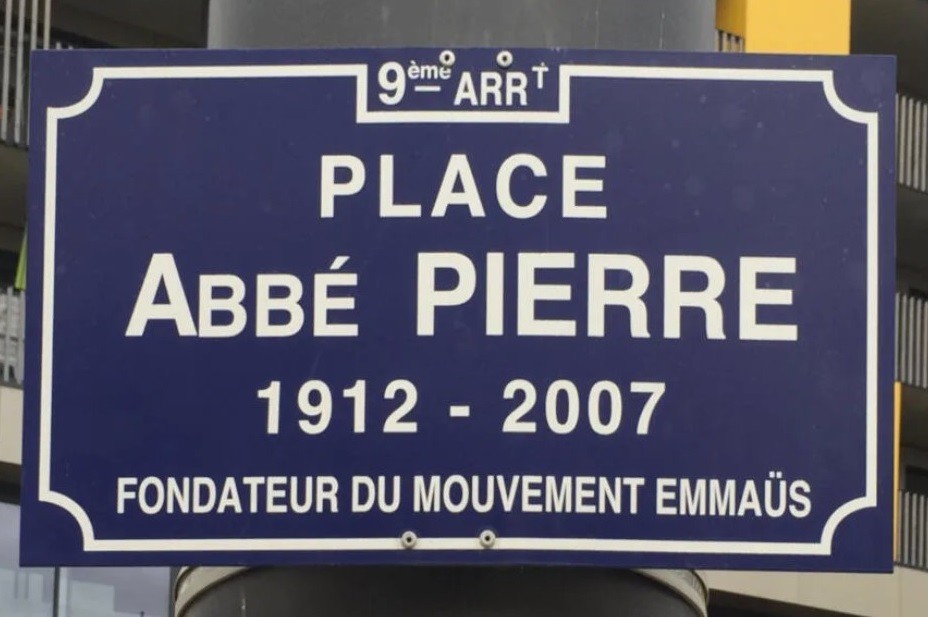 Place Abbé Pierre will be renamed.